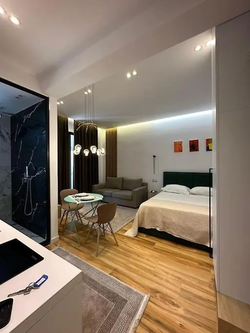 Daire Sunset Studio Tiran
